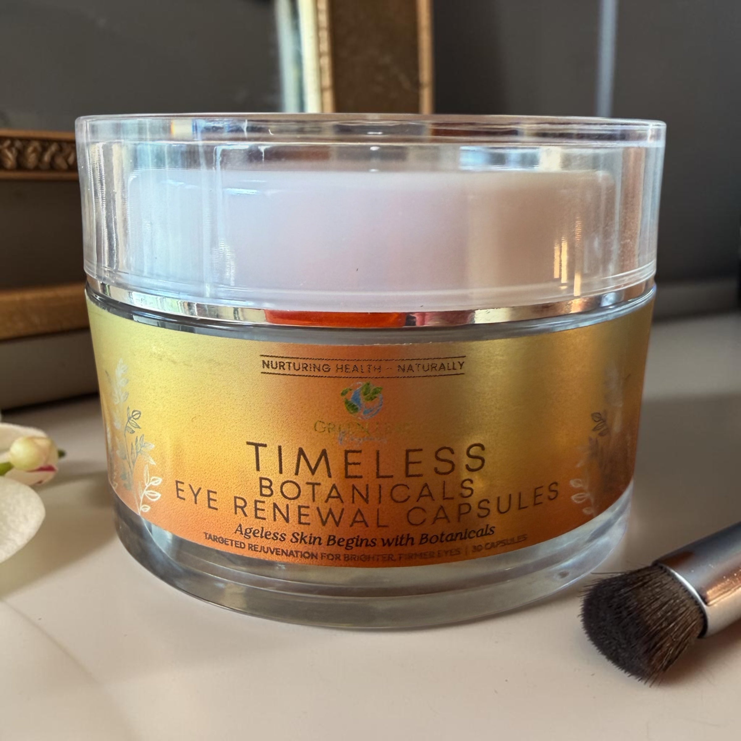 Timeless Eye Capsules